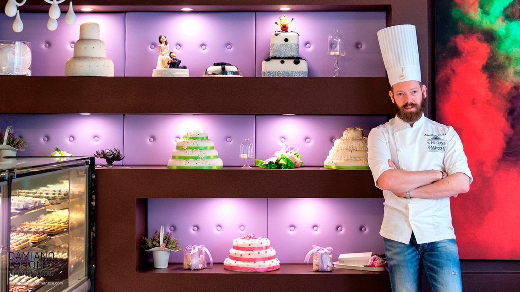 Antonio Daloiso nella sua Pasticceria a Barletta in Puglia